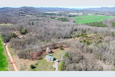 311 Fletcher Road, Union Grove, NC 28689 - Photo 8