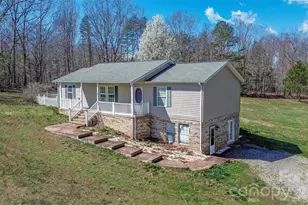 311 Fletcher Rd, Union Grove, NC 28689 - Photo 4