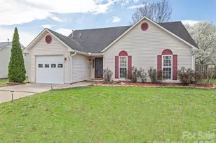 922 Woodhill Dr, Fletcher, NC 28732 - Photo 1