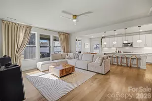 14107 Belmont Greene Dr, Charlotte, NC 28213 - Photo 6