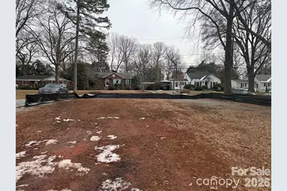 733 Fugate Avenue, Charlotte, NC 28205 - Photo 2