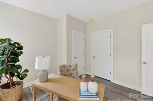 651 Stillgreen Ln, Charlotte, NC 28214 - Photo 20