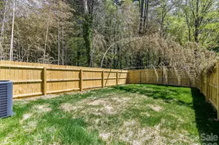 651 Stillgreen Ln, Charlotte, NC 28214 - Photo 28