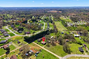 2421 35th St Ct NE, Hickory, NC 28601 - Photo 32