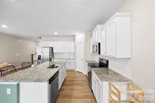 423 Wescott St, Indian Trail, NC 28079 - Photo 4