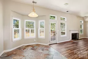 9332 Broken Pine Ln, Charlotte, NC 28269 - Photo 20