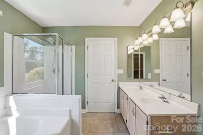 9332 Broken Pine Lane, Charlotte, NC 28269 - Photo 32