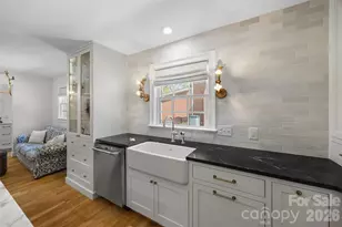 2319 Ainsdale Rd, Charlotte, NC 28226 - Photo 18