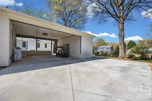 2319 Ainsdale Rd, Charlotte, NC 28226 - Photo 44