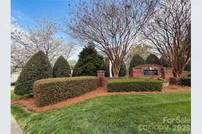 11037 Wyndham Pointe Drive, Charlotte, NC 28213 - Photo 20