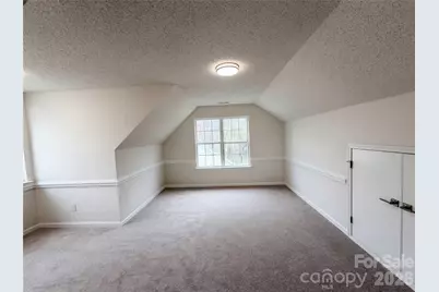 11037 Wyndham Pointe Drive, Charlotte, NC 28213 - Photo 12