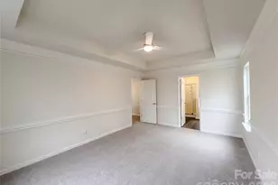 11037 Wyndham Pointe Dr, Charlotte, NC 28213 - Photo 4