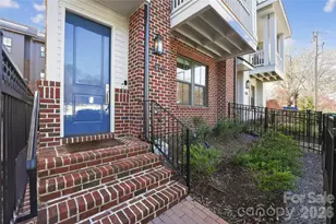 3111 Pinehurst Pl, Charlotte, NC 28209 - Photo 4