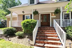 4007 Meadowridge Dr, Charlotte, NC 28226 - Photo 4
