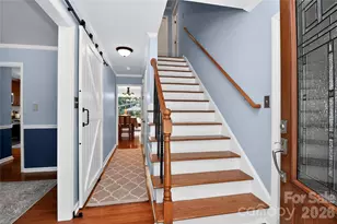 4007 Meadowridge Dr, Charlotte, NC 28226 - Photo 6