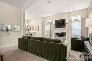 9122 Swallowtail Ln, Charlotte, NC 28269 - Photo 8