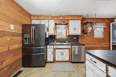 608 Hoyle Street, Lincolnton, NC 28092 - Photo 6