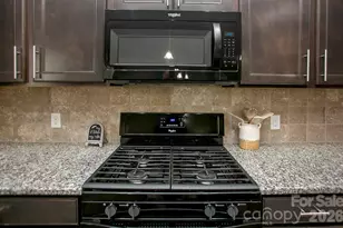 2673 Creekview Dr, Waxhaw, NC 28173 - Photo 4