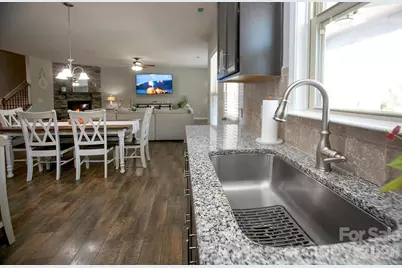 2673 Creekview Drive, Waxhaw, NC 28173 - Photo 6