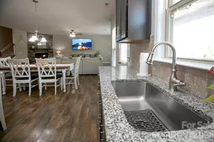 2673 Creekview Dr, Waxhaw, NC 28173 - Photo 6