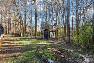 9627 Brookmere Ln, Charlotte, NC 28214 - Photo 44