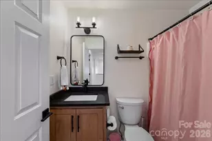 9627 Brookmere Ln, Charlotte, NC 28214 - Photo 38