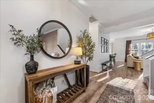 9627 Brookmere Ln, Charlotte, NC 28214 - Photo 6