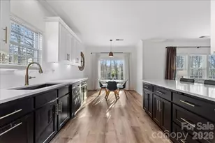 9627 Brookmere Ln, Charlotte, NC 28214 - Photo 16