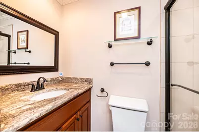 1070 S College Avenue, Newton, NC 28658 - Photo 14