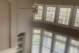 5828 Lagrande Dr, Charlotte, NC 28269 - Photo 2