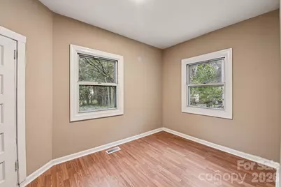 209 W Marsh Street, Salisbury, NC 28144 - Photo 16