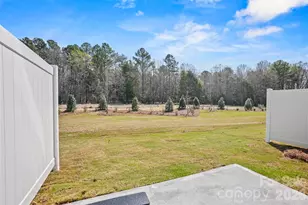 11926 Oak St, Charlotte, NC 28269 - Photo 24