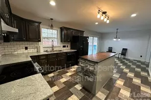 404 Wood Run, Sanford, NC 27332 - Photo 6