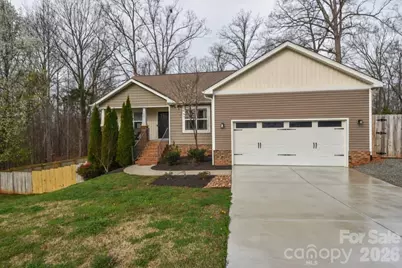 1809 Megan Ann Lane, Lincolnton, NC 28092 - Photo 1