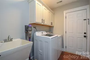 1809 Megan Ann Ln, Lincolnton, NC 28092 - Photo 26