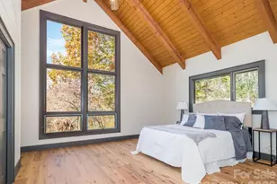 1952 Country Club Dr, Canton, NC 28716 - Photo 16