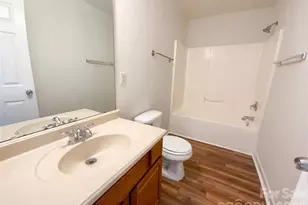 5024 Stone Park Dr, Charlotte, NC 28269 - Photo 18