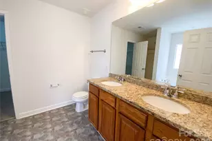 5024 Stone Park Dr, Charlotte, NC 28269 - Photo 10