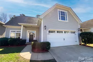 5024 Stone Park Dr, Charlotte, NC 28269 - Photo 1