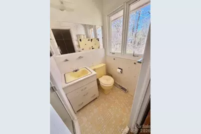 3002 Club Drive, Gastonia, NC 28054 - Photo 14