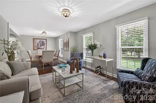 3231 Windrow Ln, Matthews, NC 28105 - Photo 6