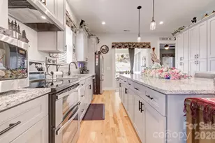 35 Cider Hl Ln, Hendersonville, NC 28792 - Photo 24