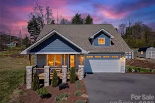 35 Cider Hl Ln, Hendersonville, NC 28792 - Photo 2