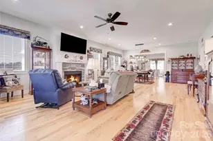 35 Cider Hl Ln, Hendersonville, NC 28792 - Photo 32