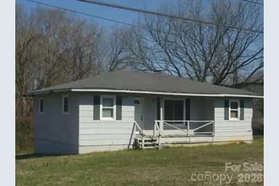 804 W Carolina Avenue, Bessemer City, NC 28016 - Photo 1