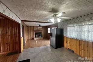 34 Sunset Dr, Brevard, NC 28712 - Photo 14