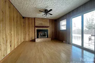 34 Sunset Dr, Brevard, NC 28712 - Photo 16