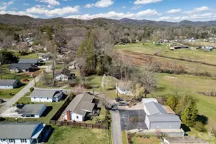 34 Sunset Dr, Brevard, NC 28712 - Photo 36