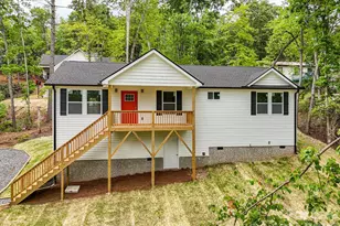 2506 Turnpike Rd, Etowah, NC 28742 - Photo 2