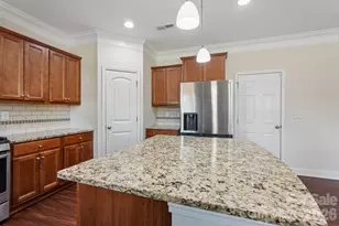 2609 Lake Front Dr, Belmont, NC 28012 - Photo 12